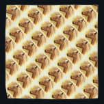 Sunny Blonde Brown Horse Animal Bandana Halstuch<br><div class="desc">Hier ist eine große Bandana mit einem sich wiederholenden Muster eines schönen goldbraunen Pferdes,  das von der gelben Sonne beleuchtet wird.</div>