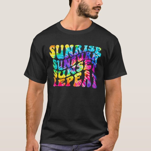 Sunrise Sunburn Sunset Wiederholung Gefärbte Krawa T-Shirt (Vorderseite)