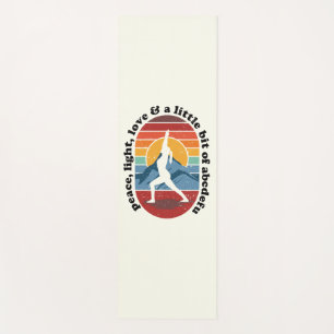 Sunrise Yoga Surya Namaskar: Frieden, Licht, Liebe Yogamatte