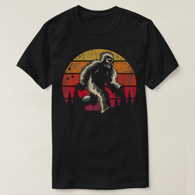 Sunset Cryptozoology Sasquatch Yeti Cryptid Retro T-Shirt (Design vorne)