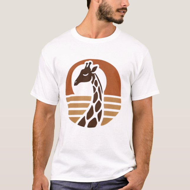 "Sunset Giraffe - Eine Bohemische Touch für Wildti T-Shirt (Vorderseite)