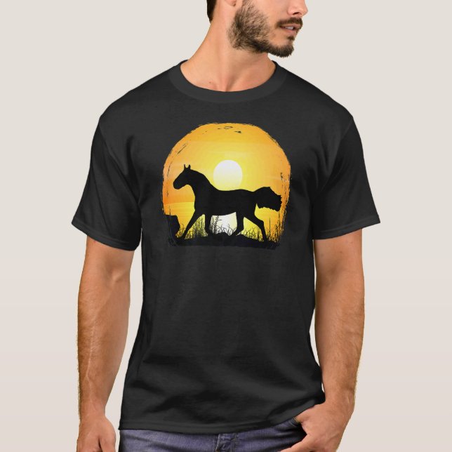 Sunset Horse Breed Silhouette  Holsteiner Horse T-Shirt (Vorderseite)