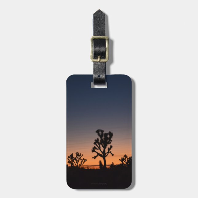 Sunset Joshua Trees Gepäckanhänger (Vorderseite vertikal)