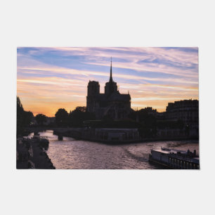 Sunset on Notre Dame de Paris - Paris, Frankreich Fußmatte