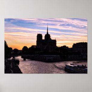 Sunset on Notre Dame de Paris - Paris, Frankreich Poster