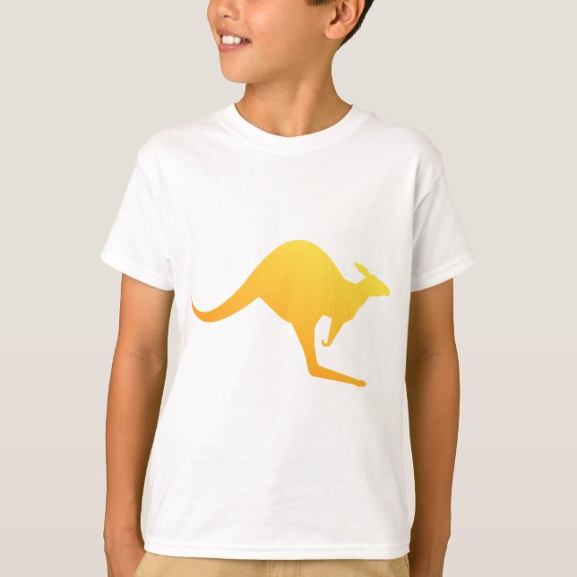 Sunset Orange Kangaroo Hopping T-Shirt (Vorderseite)