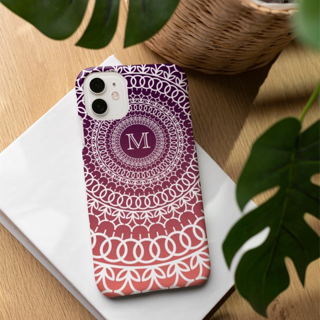 Sunset Orange und Violet Mandala Monogram Case-Mate iPhone Hülle (Von Creator hochgeladen)