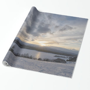 Sunset over frozen lake geschenkpapier