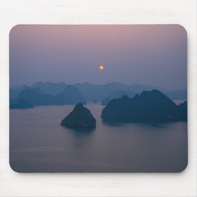 Sunset over Halong Bay - Vietnam, Asien Mousepad (Vorne)
