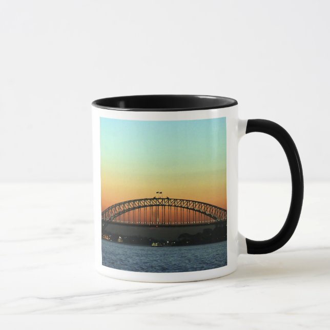 Sunset over Sydney Harbour Bridge, Australien Tasse (Rechts)