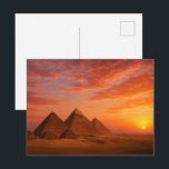Sunset Pyramids Postcard Postkarte<br><div class="desc">Mit dieser atemberaubenden Postkarte mit den ikonischen Pyramiden von Gizeh unter einem pulsierenden Sonnenuntergangshimmel erfassen Sie die Magie des alten Ägypten. Ideal als Souvenir, Geschenk oder Sammelbegriff für Geschichtsliebhaber und Reisende. Schicken Sie ein Stück ägyptisches Erbe an Freunde und Familie oder stellen Sie es als ein kleines Kunstwerk dar, das...</div>