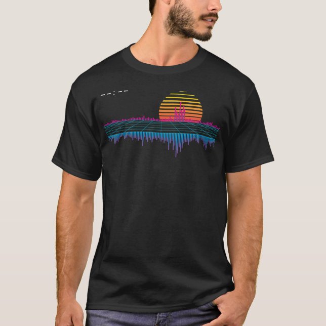 Sunset Retrowave City Soundwave T-Shirt (Vorderseite)