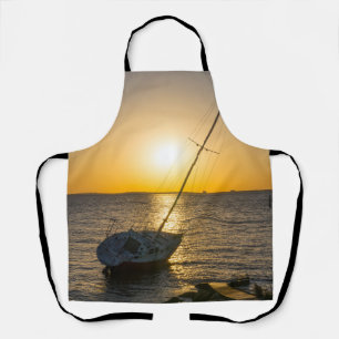 Sunset Sailboat Shipwreck Golf Breeze FL Schürze