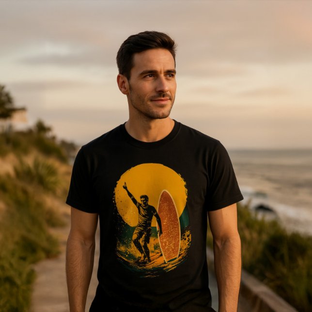 SUNSET SURF LEGEND T-Shirt (Von Creator hochgeladen)