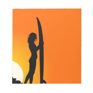Sunset Surfer Girl mit Surfbrett Notizblock