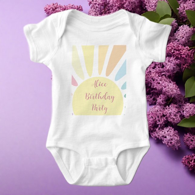 Sunshine Birthday Party Baby T - Shirt (Von Creator hochgeladen)