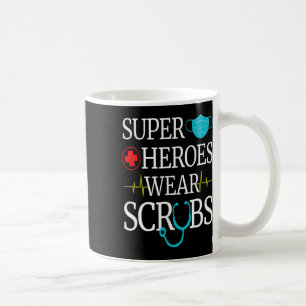 Super Helden tragen Scrubs und nähren Niedliche me Kaffeetasse