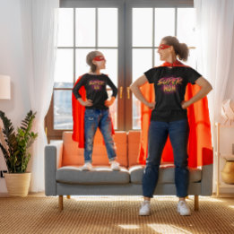 Super Kid Graffiti-inspiriertes passendes Outfit T-Shirt