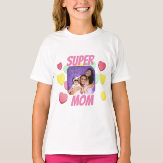 Super Mama Rosa und farbenfrohe Herzen | Muttertag T-Shirt