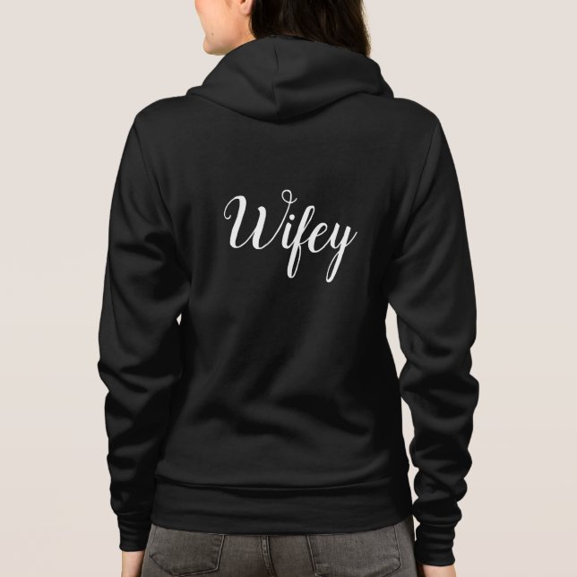 Super Niedlich Wifey Hoody in Black (Rückseite)
