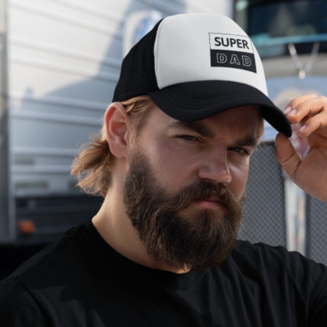 Super Vater | Schwarzer und weißer Vater Truckerkappe (Von Creator hochgeladen)