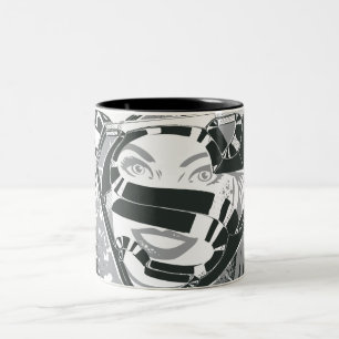 Supergirl Black and White Zweifarbige Tasse