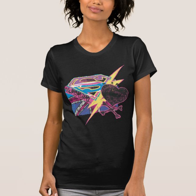 Supergirl Flagge und gekreuzte Knochen T-Shirt (Vorderseite)