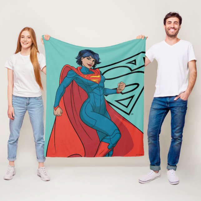Supergirl Hovering in Blue Anzug Fleecedecke (Beispiel)