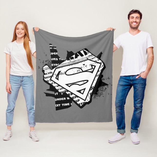 Supergirl Newsprint S-Shield Fleecedecke (Beispiel)