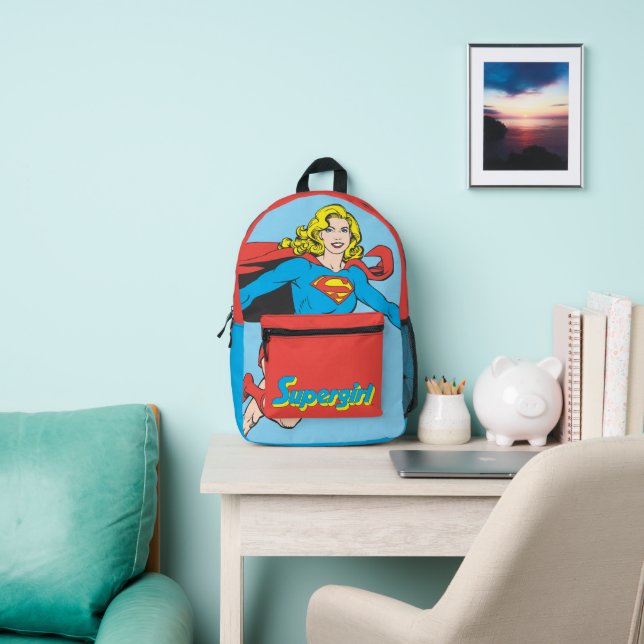 Supergirl Pose 1 Bedruckter Rucksack (InSitu)