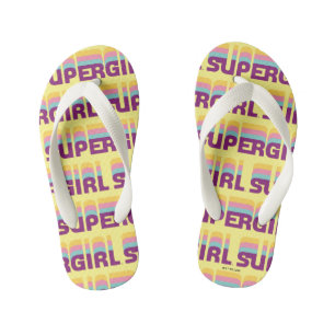 Supergirl Retro Colorshift Graphic Kinderbadesandalen