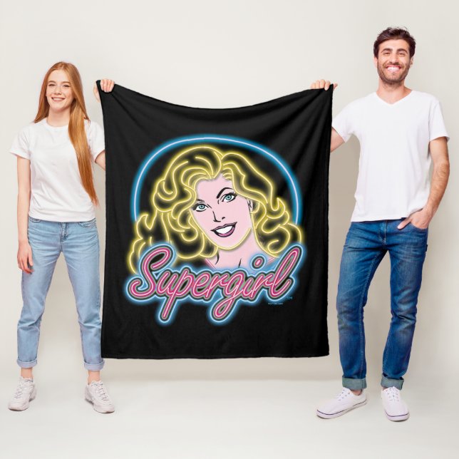 Supergirl Retro Neon Lights Graphic Fleecedecke (Beispiel)