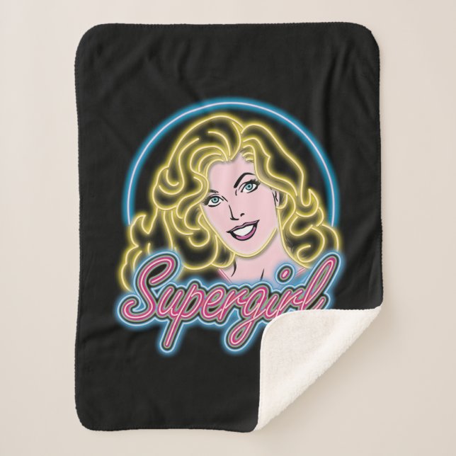 Supergirl Retro Neon Lights Graphic Sherpadecke (Vorderseite)