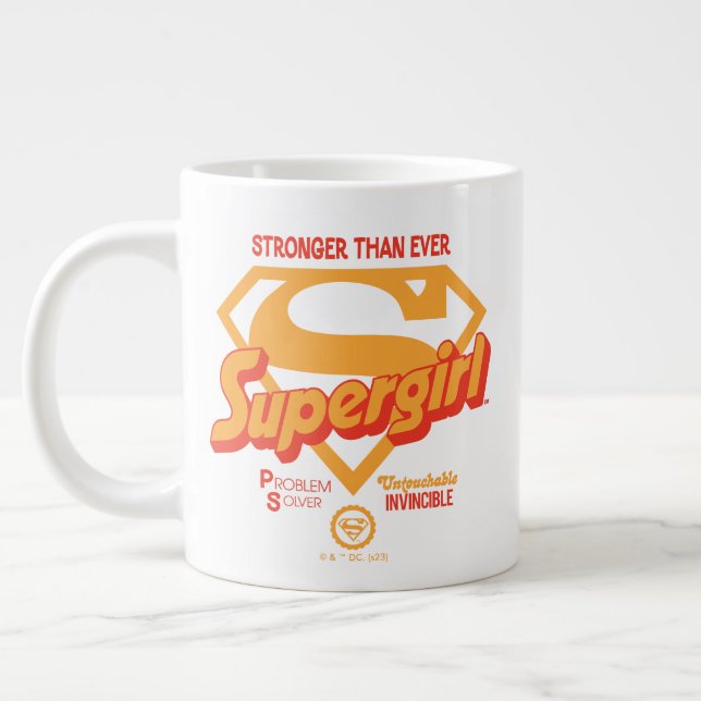 Supergirl stärker als je zuvor Retro Graphic Jumbo-Tasse (Links)