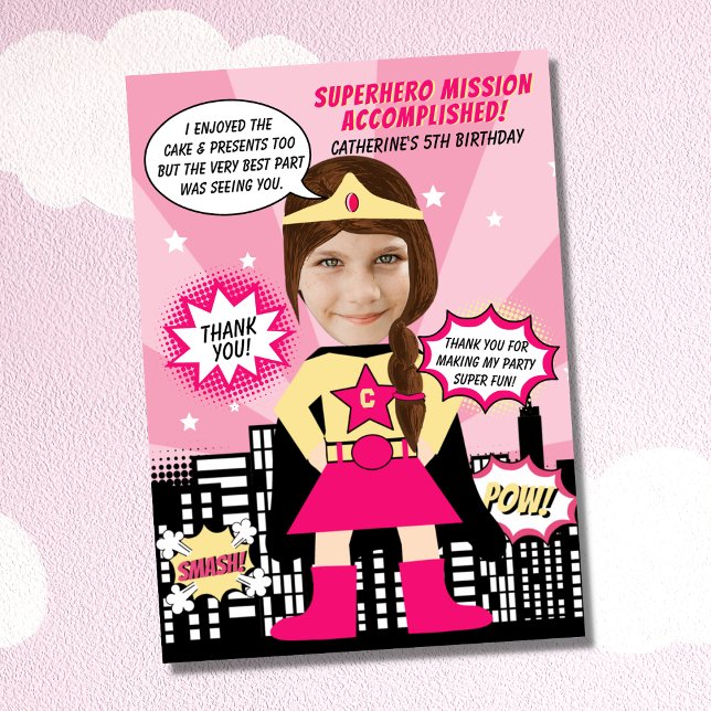Superhero Comic Book Style Girl Geburtstags-Foto Dankeskarte (Von Creator hochgeladen)