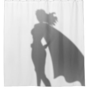Superhero-Frau hinter der Szenen-lustigen Duschvorhang