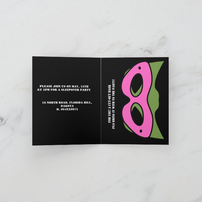 Superhero Junge Pink & Green Game Avatar und Maske Einladung (Innenseite)