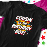 Superhero Party Comic Cousin von Birthday Boy T-Shirt<br><div class="desc">Dieser coole Comic-Held-Cousin des Geburtstagsjungen-Designs eignet sich perfekt für ein großartiges Geburtstagsthema! Ideal für den Cousin von Jungen,  die Liebe Comic Buch Superhelden oder Schurken mit Supermächten! Features 'Cousin des Geburtstags Boy!' Glückwunschvogel in einem Comic-Buch Superhelden Thema,  dass der Super-Geburtstagsjunge LIEBE!</div>