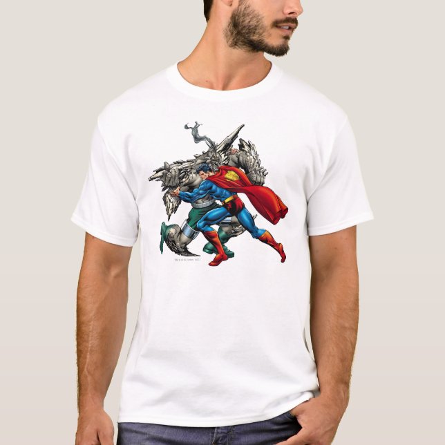 Superman kämpft Feind T-Shirt (Vorderseite)