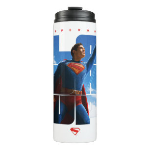 Superman schaut Pose nach oben Thermosbecher