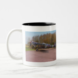 Supermarine Spitfire HF Mk. IXe MJ730 Zweifarbige Tasse