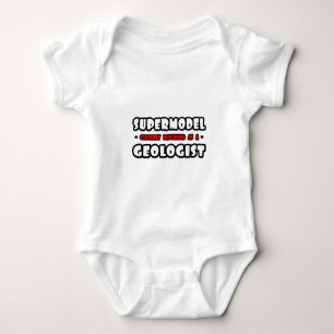 Supermodel .. Geologe Baby Strampler