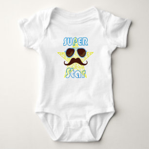 Superstar mit Sonnenbrille und Schnurrbart Baby Strampler