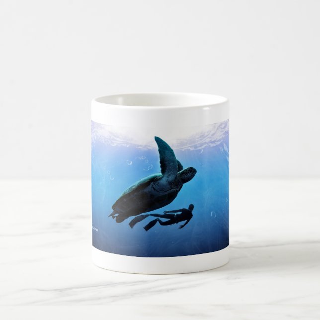 Suppenschildkröte und Freediver Tasse (Mittel)