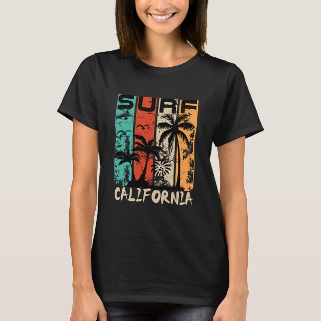 Surf California Palmen Strand Design T-Shirt (Vorderseite)