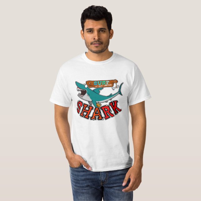 Surf mit Hai T-Shirt (Vorne ganz)
