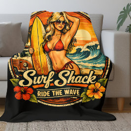 Surf Shack Surfer Pin-Up | Reite die Wellen Strand Fleecedecke