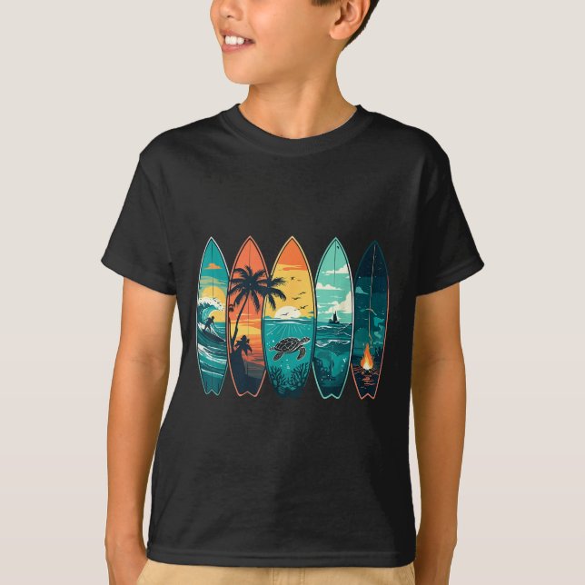 Surfboards Sunset Ocean Beach Vibe Surfer  T-Shirt (Vorderseite)
