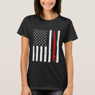 Surfbrett mit amerikanischer Flagge T-Shirt