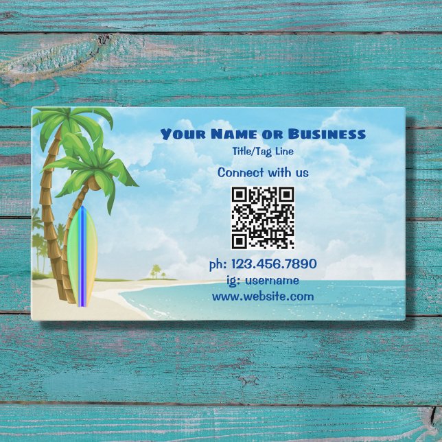 Surfbrett und Palmen | QR Code Tropical Beach Visitenkarte (Von Creator hochgeladen)